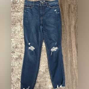 Distressed High Waist Jeans